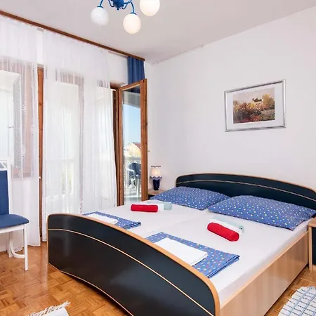 Gaestezimmer Fuer 2 Personen Ca 20 Qm In Stankovic Bei Orebic, Dalmatien Sueddalmatien - B60421 Orebić